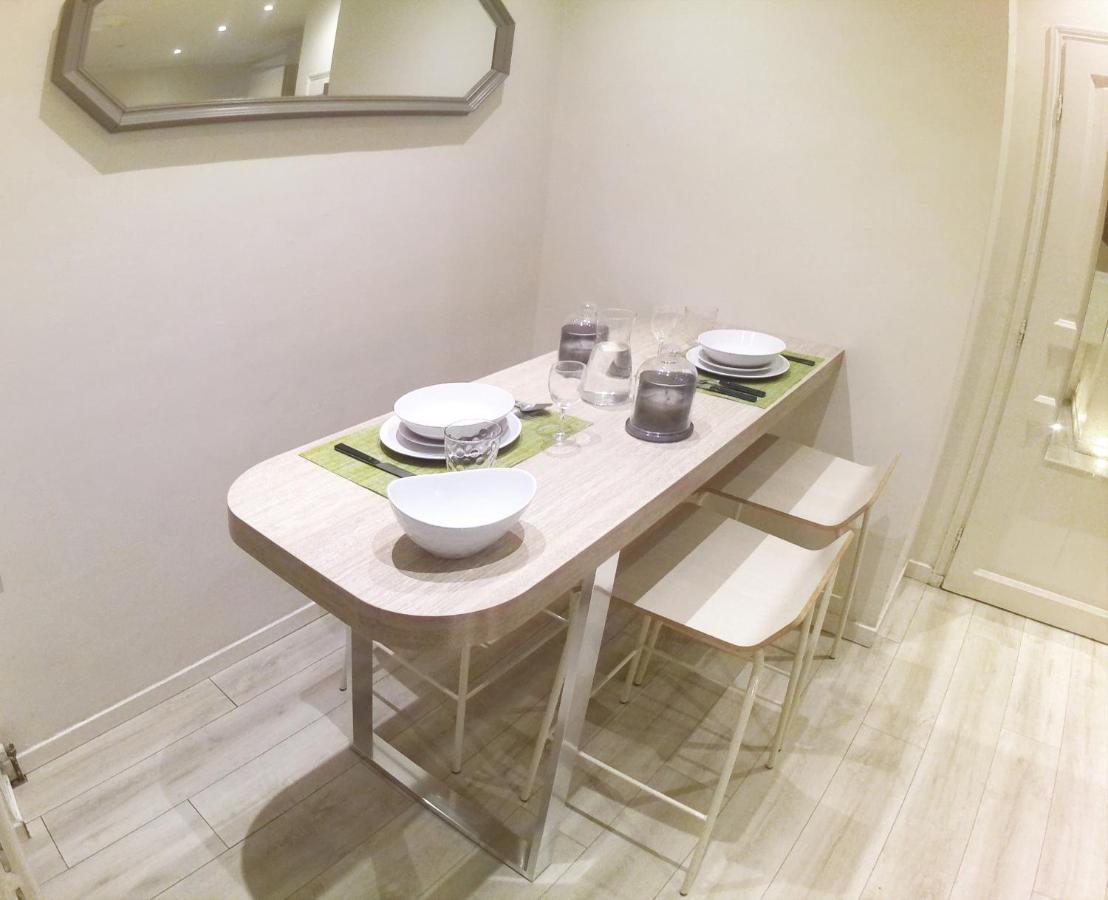 Apartment In The Heart Of Ница Екстериор снимка